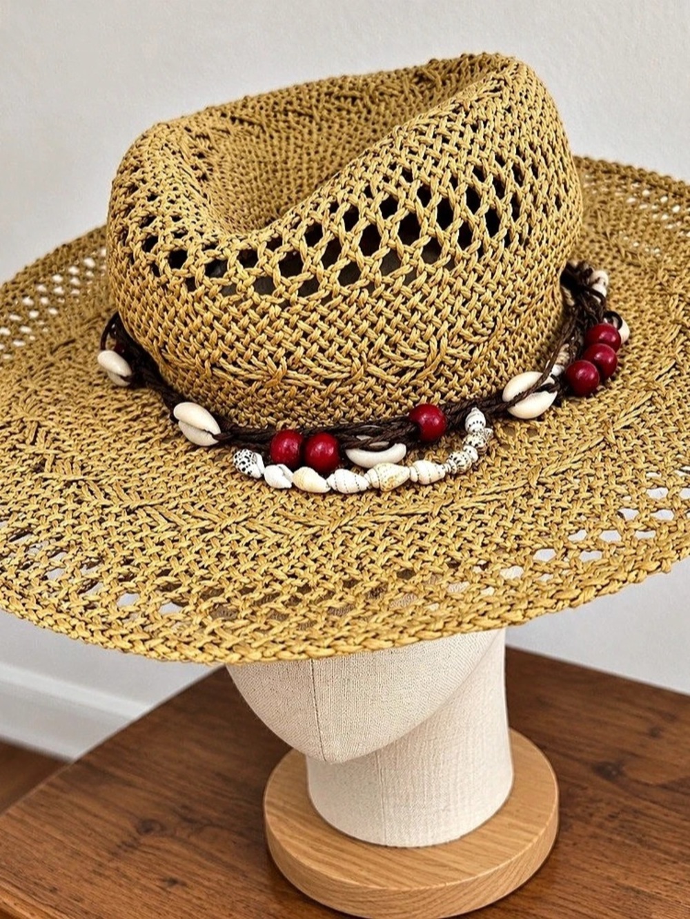 Tropical Trend Woven Straw Hat with Beaded Trim in Yellow Like New